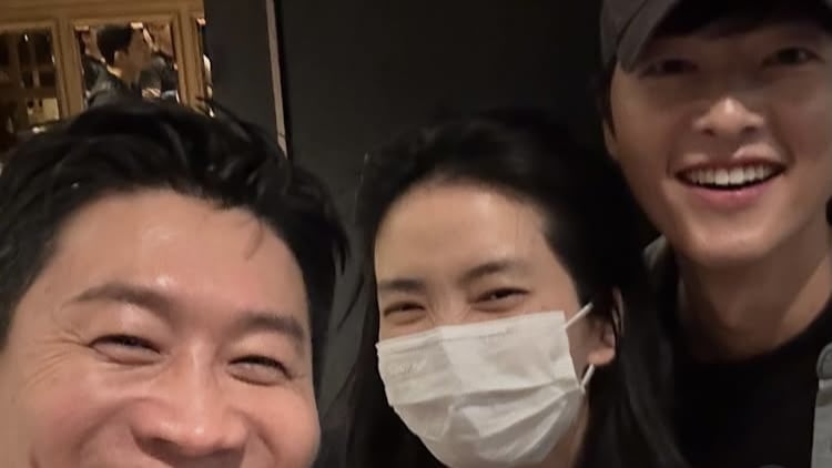 송중기, 김태리까지 뭉쳤다…주연 진선규 응원하러온 의리