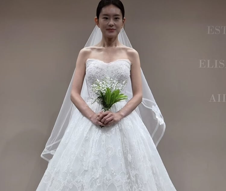 19기 옥순, 모태솔로의 해피엔딩… ♥상철과 결혼 앞두고 드레스 투어