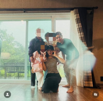 이다은, 윤남기 부모와 여행…2세 시집가는 것도 봐달라고