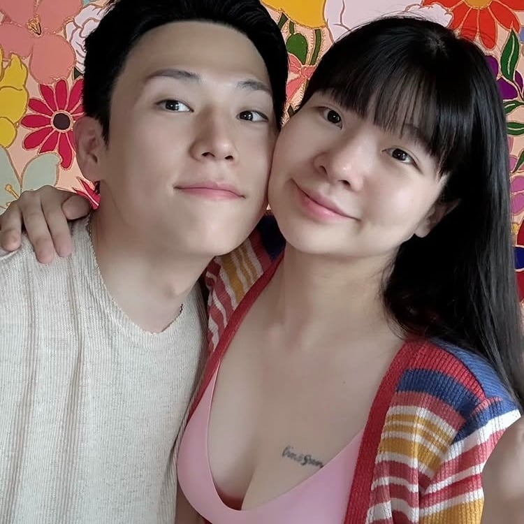 신혜선이 속옷 공구를 예고했다./SNS