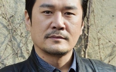 "극좌들의 만행" JK 김동욱, 배재고 스타벅스 논란 옹호했다…"애들 해프닝을 이렇게 키워"