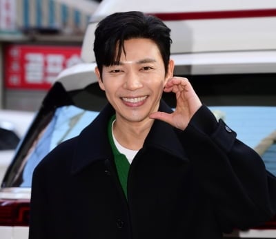 [공식] 지승현, KBS의 아들 수준…'태양의 후예'·'고려거란'→MC 활약 이어 '편스토랑'까지 합류