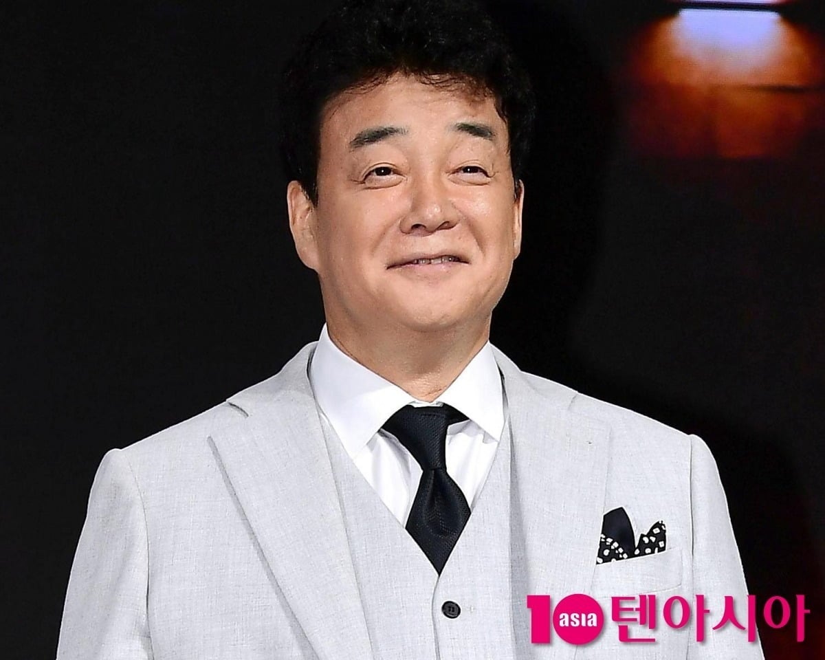  백종원이 1년만에 유튜브에 복귀했다./사진=텐아시아DB