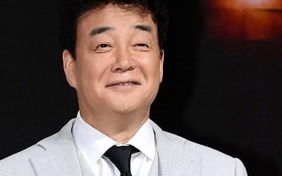 [공식] '활동 중단' 백종원, 1년 만에 복귀했다…"유튜브 활동 재개, 초심으로 돌아갈 것"