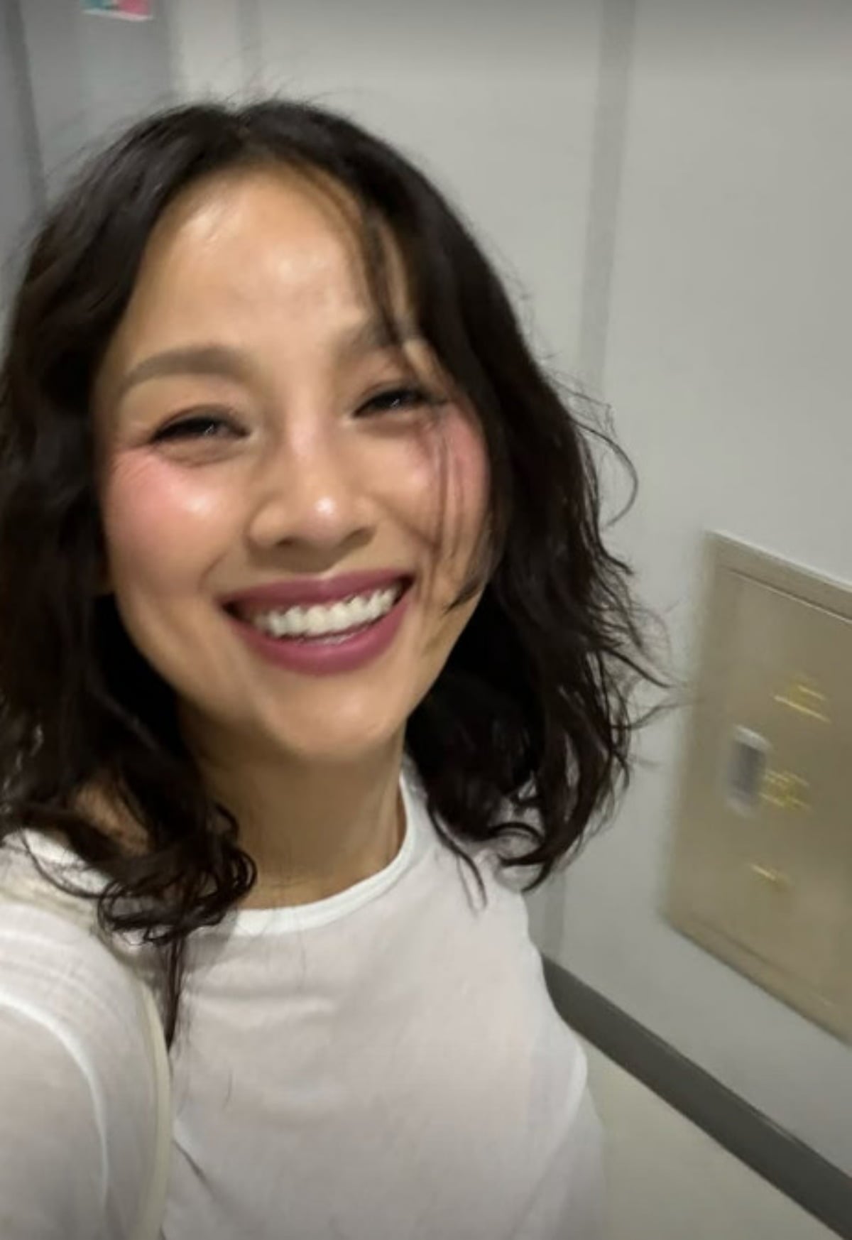 가수 이효리가 스케줄을 마친 후 환한 미소를 보이고 있다. / 사진=이효리 SNS