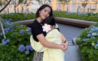 한혜진♥기성용 딸, 이렇게 컸다니…폭풍 성장 근황