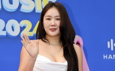 소유, 삼전·하이닉스 주식으로 '자가' 마련했다…"공들인 새 집, 룸 투어 기대 부탁" ('소유기')[종합]