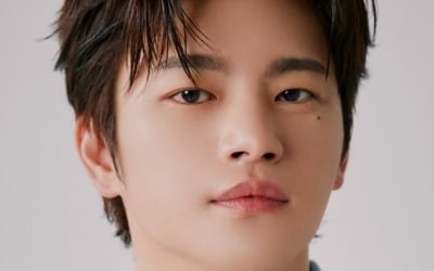 [공식] 서인국, 차차기작 정해졌다…사주 보는 능력 지닌 '운명을 보는 회사원' 주연