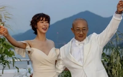 최여진, 각종 루머 딛고 결혼 1주년…"한 달 같았던 1년, 더 행복하게 살자"