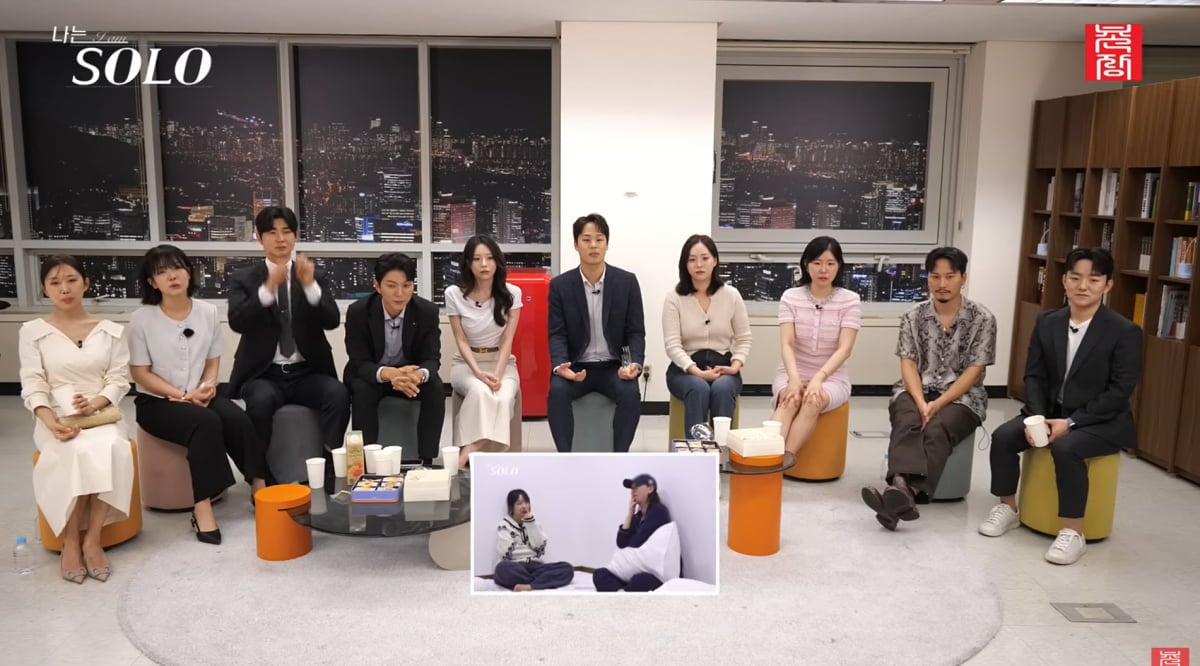'나는 솔로' 31기 라이브 방송 캡쳐 / 사진=유튜브 채널 '촌장엔터테인먼트 TV'