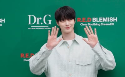 변우석, 완전 훈훈한 대학교 선배…65만원대 체크 셔츠로 멋냈네