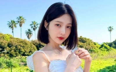 '뼈말라' 조이, 카프리 팬츠도 찰떡 소화…"여름 안녕"