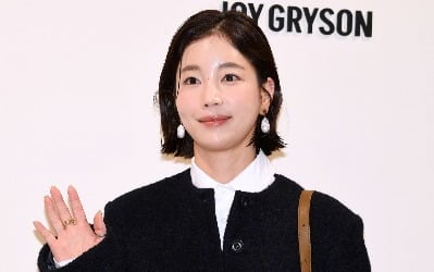손 주름 없애는 시술도 있구나…기은세, '할머니 손' 악플에 주사 맞고 '멍' 공개