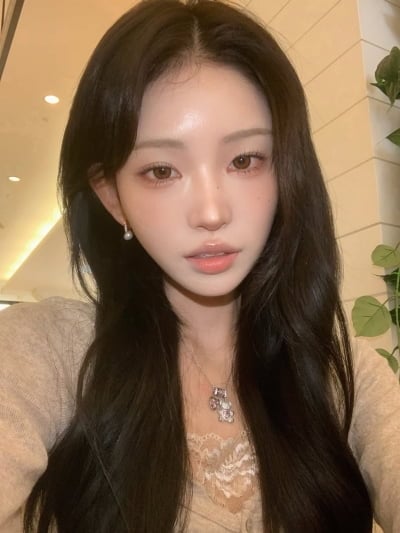 '40kg 뼈말라' 최준희, 결혼하고 얼마나 좋았으면…"신혼이라 좋은기라" 하트 뿅뿅