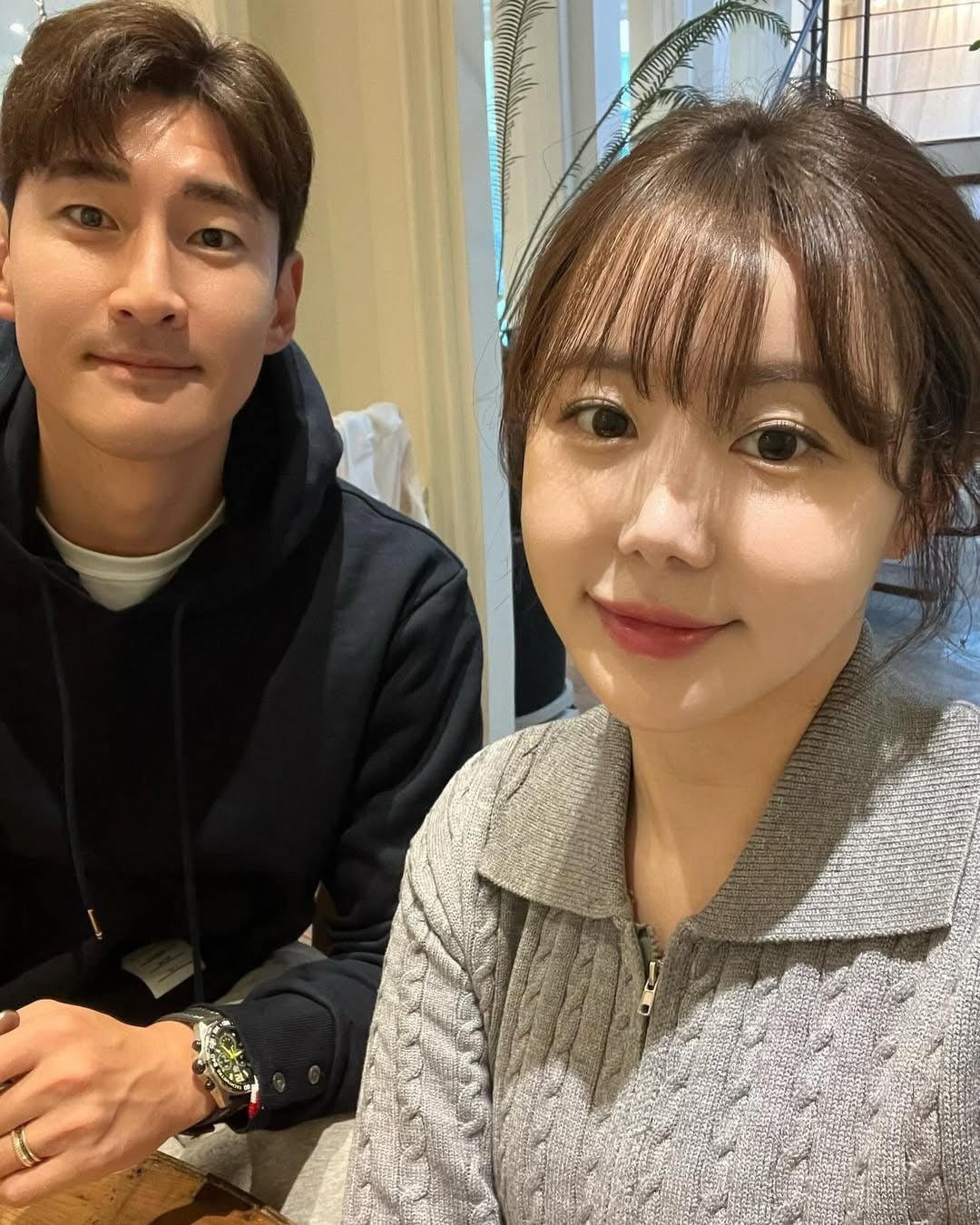 이경규의 딸 이예림이 축구선수로 활동 중인 남편 김영찬과 찍은 셀카를 공개했다./사진=이예림 SNS