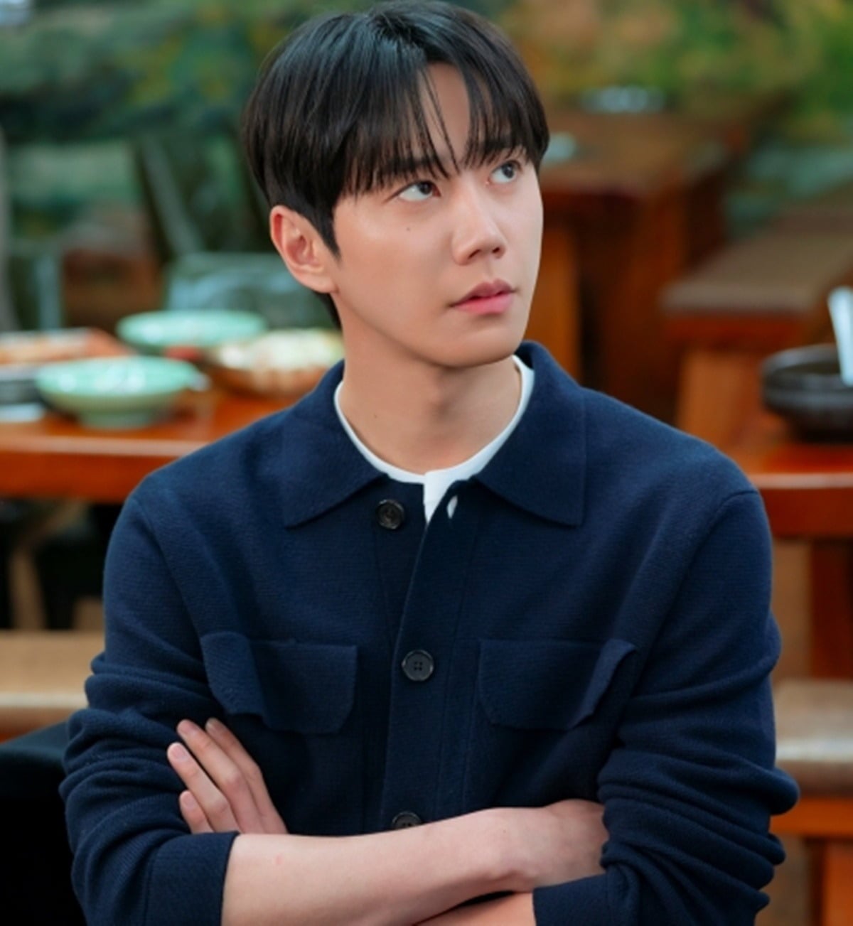 이준영이 회식 자리에서 꼰대짓을 한다./사진제공=SLL, 코퍼스코리아