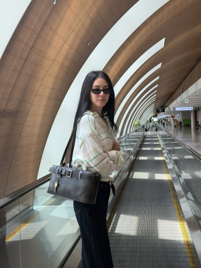 아이린, 탄탄한 복근 자랑하며 '몸매 자극짤' 생성…군살 없는 몸매+압도적 분위기