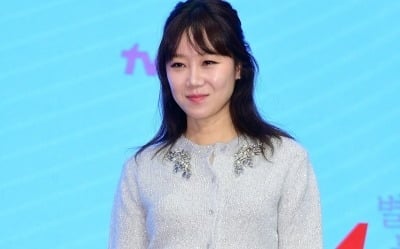 [공식] '500억 망작' 시청률 부진 씻을까…공효진, '유부녀 킬러'로 15년 만에 MBC 복귀