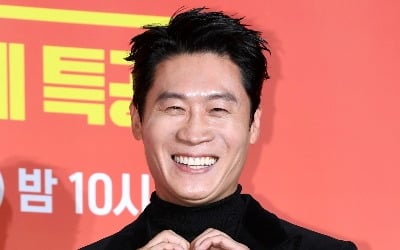 "애정 표현하면 얼굴 치워버려"…진선규, ♥박보경 '테토녀' 매력에 푹 빠졌다 ('살롱드립')