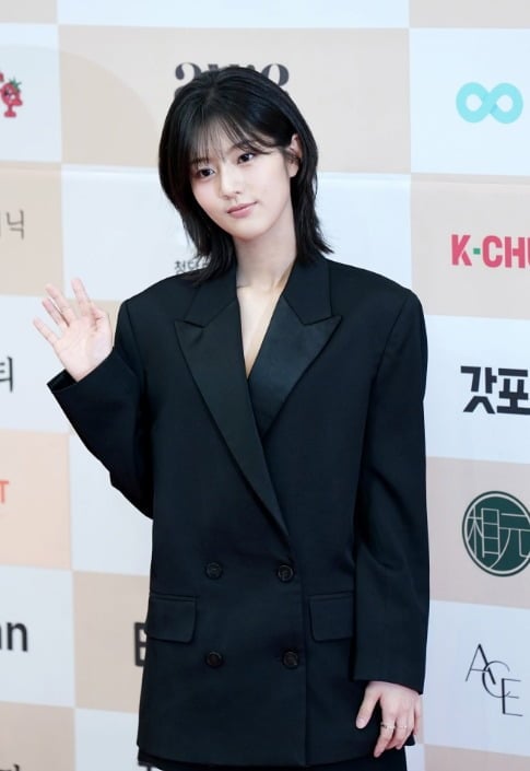 배우 신은수/ 매니지먼트 숲 SNS