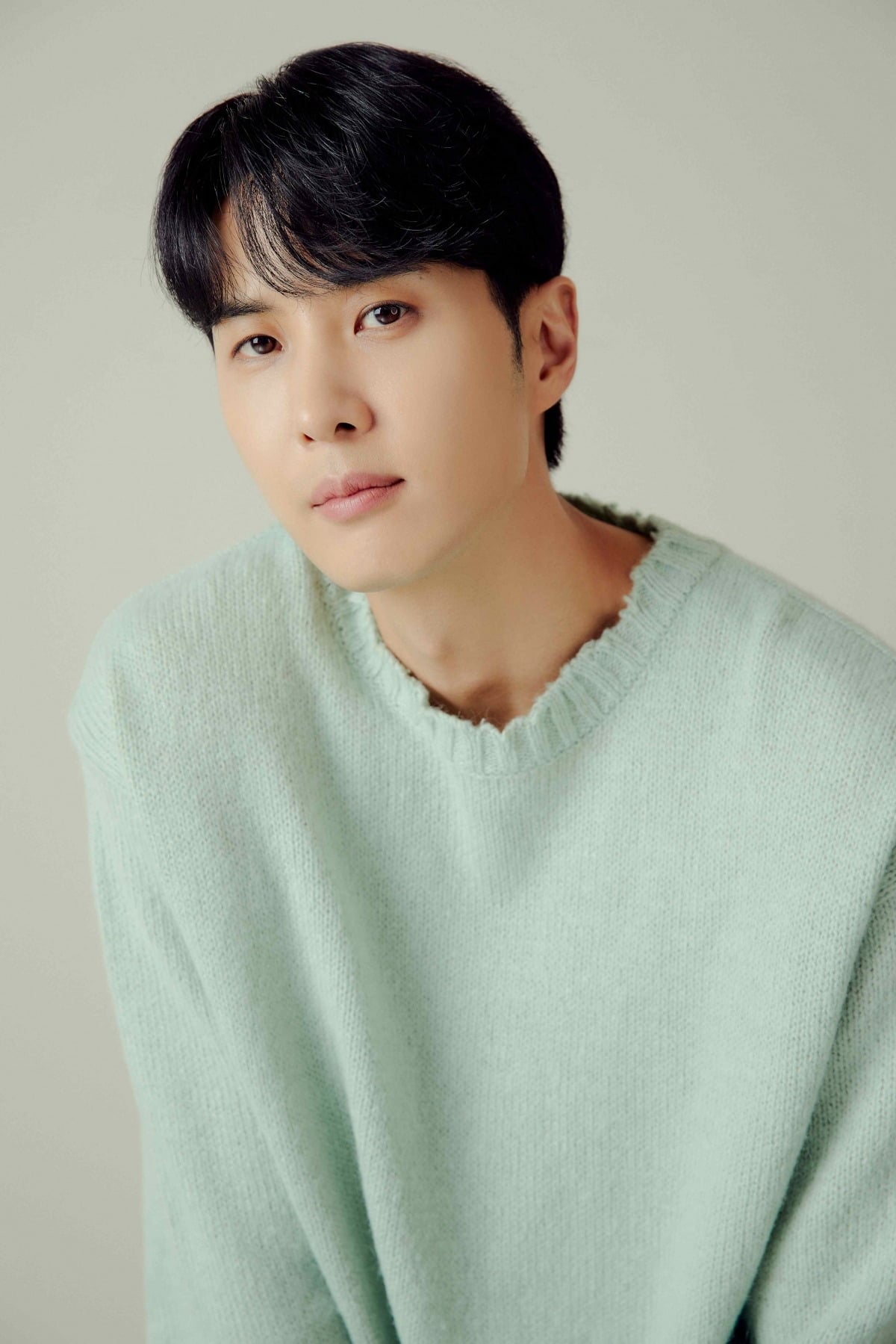 배우 김지석이 새 드라마 '연애의 재발견'으로 안방극장에 복귀한다./사진제공=에일리언커퍼니