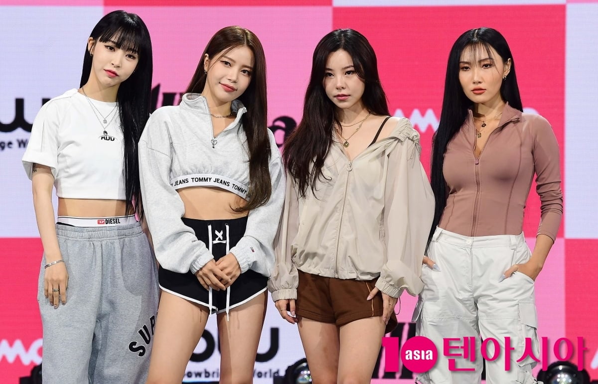 그룹 마마무, 텐아시아 DB