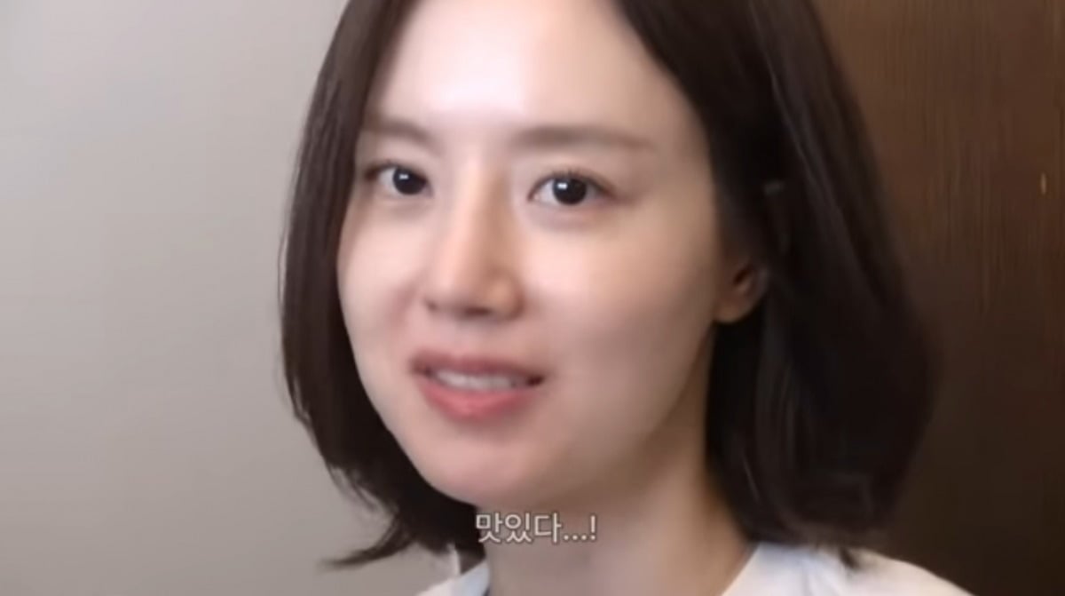 사진 = '문채원 Moon chaewon' 유튜브 채널 캡처