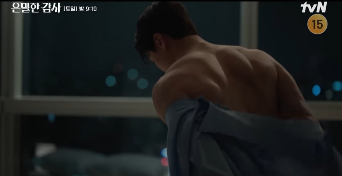 '은밀한 감사' 주연을 맡은 공명이 슈트 핏을 위해 벌크업했다./사진=tvN 방송 화면 캡처