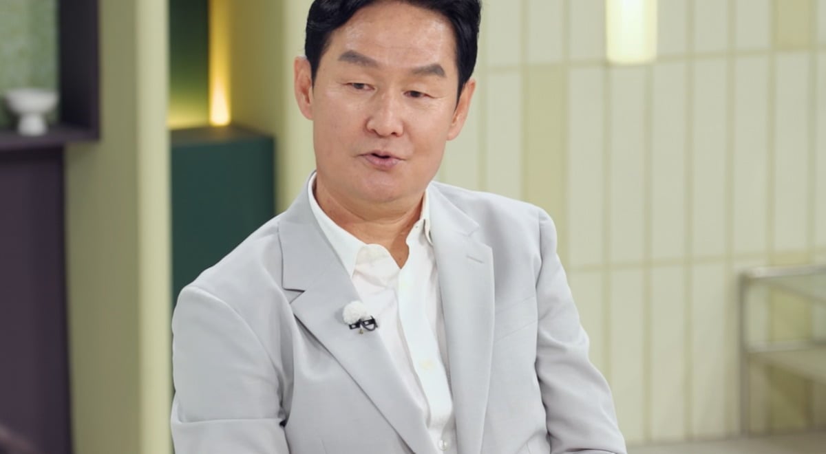 축구 감독 최용수가 백수가 된 근황을 밝혔다. /사진제공=JTBC