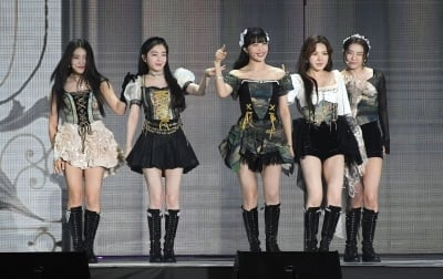 레드벨벳, 8월 완전체 컴백…SM 떠난 웬디·예리도 함께