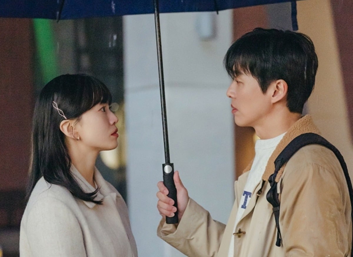 남궁민, 이설의 과거가 공개됐다./사진제공=KBS