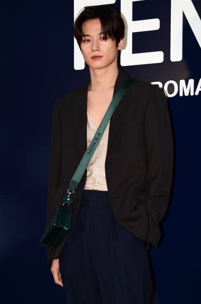 더보이즈 주연, 다가오는 여름 함께 워터파크 가고 싶은 남자 가수 1위 [TEN차트]