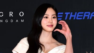 권은빈, 직접 연예계 은퇴 발표