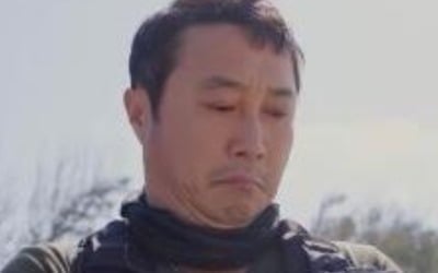 김병만 "손을 발이라고 생각해야"…생수 1병 걸린 사막 혈투 ('생존왕2')