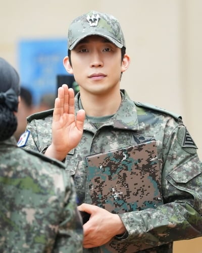 '취사병' 이상이, '특별'히 많이 '출연'했다더니…엔딩 크레딧까지 등장 "특별히 많이 감사해"