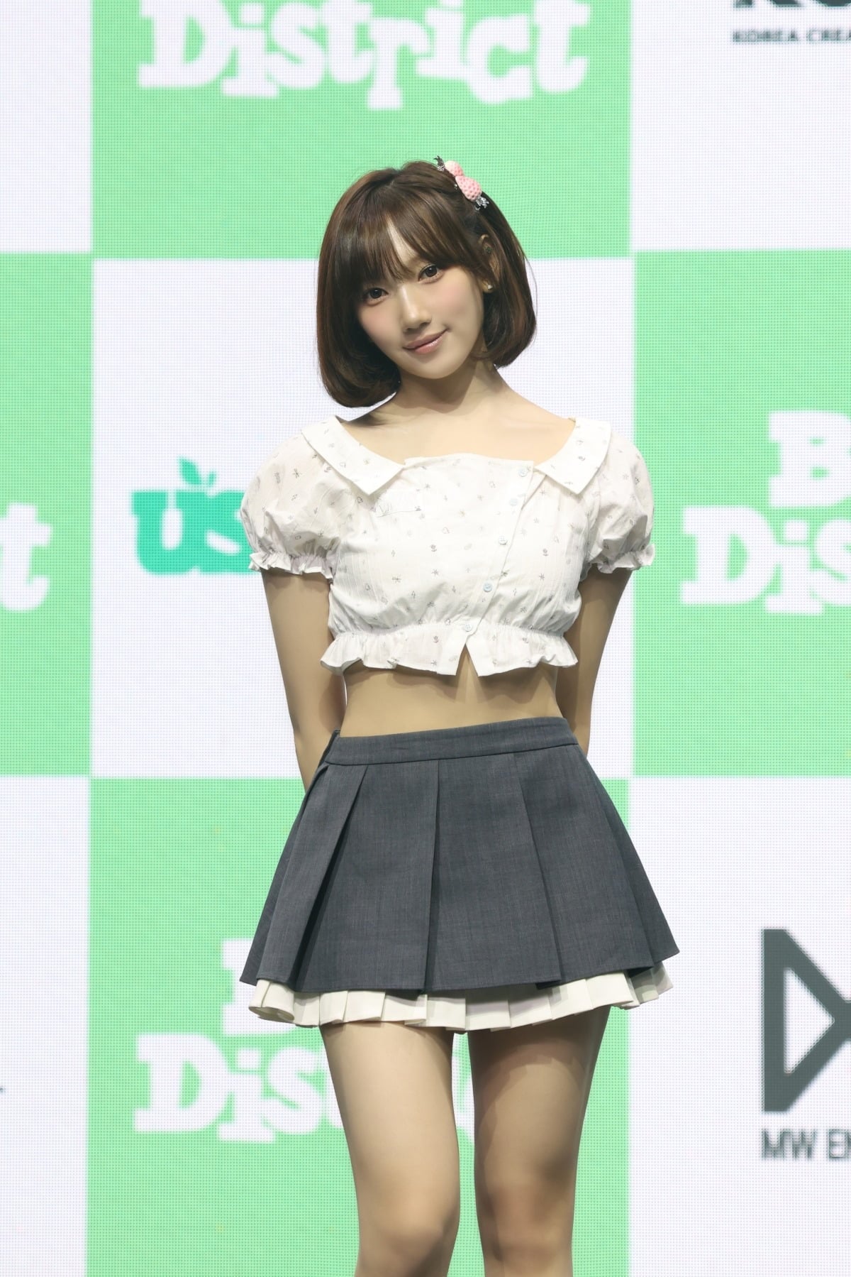 그룹 유스피아 소이가 첫 번째 미니앨범 'BITE DISTRICT' 발매 기념 미디어 쇼케이스에서 포즈를 취하고 있다. / 사진제공=MW엔터테인먼트