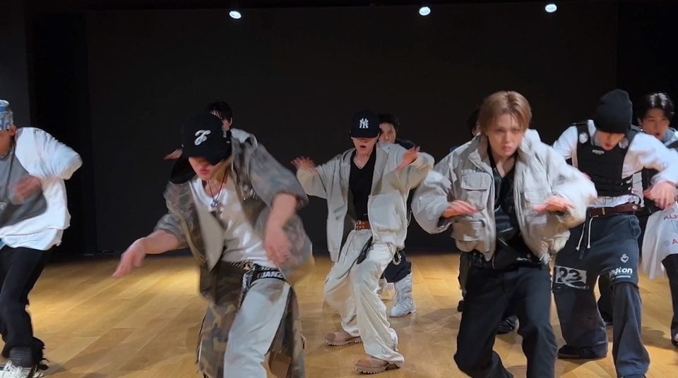 'ZOOM ZOOM' 안무 연습 / 사진 제공=YG엔터테인먼트