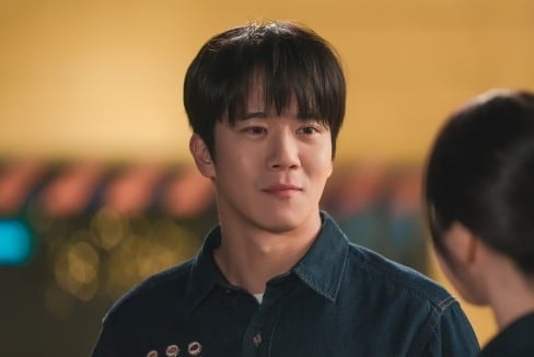 '사랑이 온다'에서 김무진 역을 맡은 하석진 / 사진=KBS