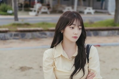 강미나, 아이돌 때보다 더 말랐네…10kg 감량 후 물오른 미모 ('내일도 출근')