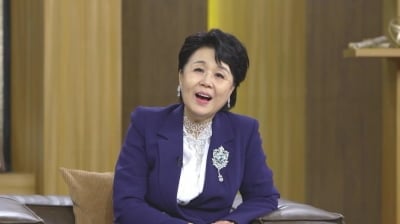 심수봉, 딸과 8년 동안 생이별했다…"중학교 때 연락 와, 2년 간 미국 유학도 함께" ('데이앤나잇')
