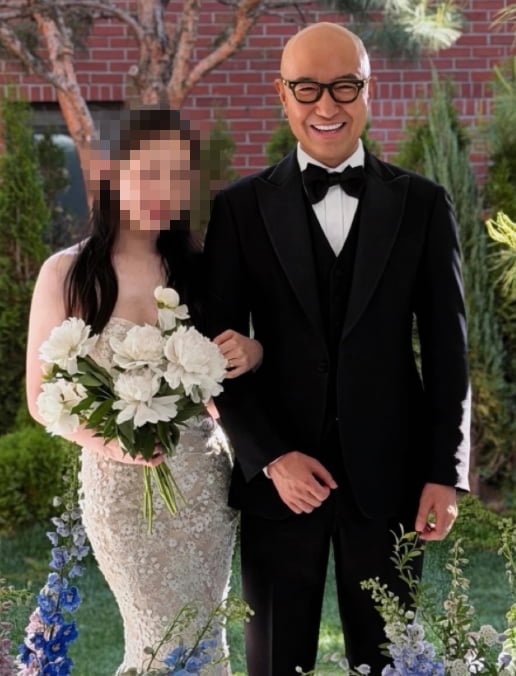 홍석천 / 사진 = 라뮤클래씨 공식 SNS