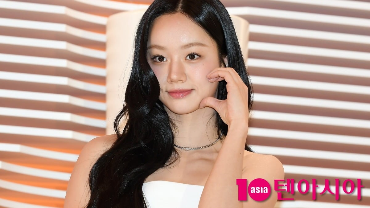 혜리가 교복을 입는 청춘물에 도전한다./사진=텐아시아DB