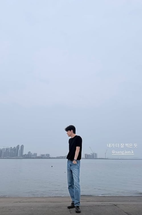 '나솔' 31기 경수, '♥순자' 위해 이렇게까지…드러누우며 사진촬영 