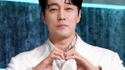♥조은정 아니었다…'17살 연상' 소지섭, SNS 유일한 팔로잉은 송승헌 "소중한 사람" ('미우새')[종합]