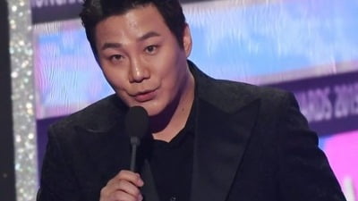 '돌싱' 윤민수, 이혼 1년 만에 의미심장 발언…"견디기 힘들면 참지 마" ('미우새')