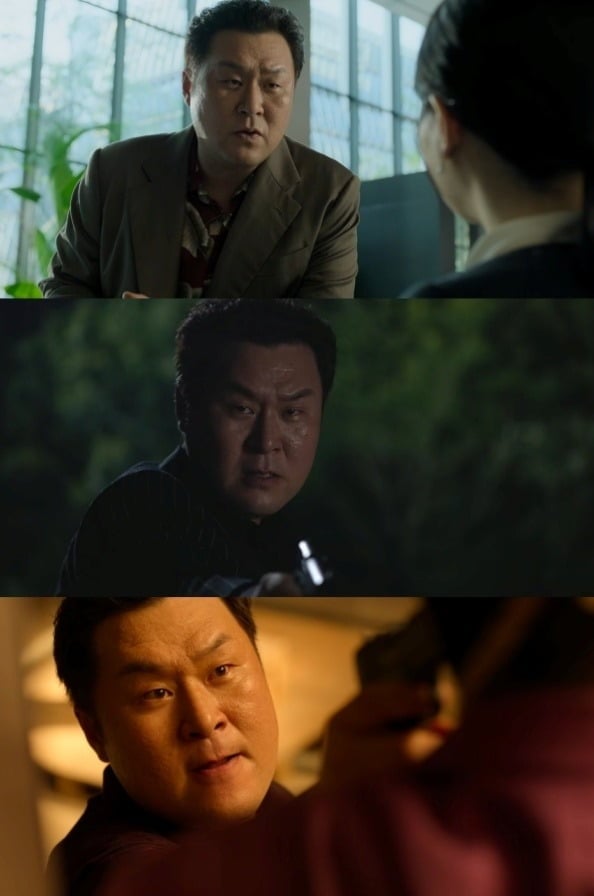 배우 윤경호가 영화 '남편들'에서 짠함과 카리스마를 오가는 빌런 역을 맡아 강렬한 인상을 남겼다./사진제공=넷플릭스
