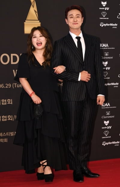 심진화♥김원효, 1억 있다는 말에 결혼 결심했는데…"거의 사기 결혼, 얼마 있는지 몰라" ('아침마당')