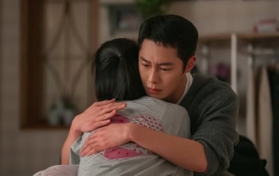 이재욱♥신예은, 이별 위기 맞더니 안타까운 과거까지 수면 위로…"얽히고설켜" ('닥터섬보이')