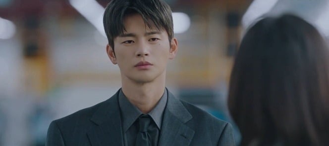 서인국이 '내일도 출근!' 첫 방송에서 냉철한 직장 상사 '강시우'로 분해 '삼노(3NO)맨'의 면모를 그려냈다./사진=tvN 방송 화면 캡처
