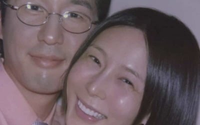 신혼 바이브 여전하네…'재혼' 김나영, ♥마이큐 품에 쏙 안겨 '잇몸 만개'
